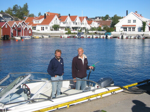 Hllen.  Nydelig vr for bttur.